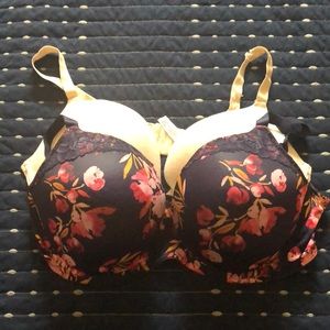 DreamFit bras size 44DD
